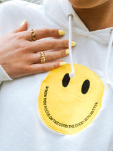 Load image into Gallery viewer, Smiley face hoodie / when you focus on the good the good gets better
